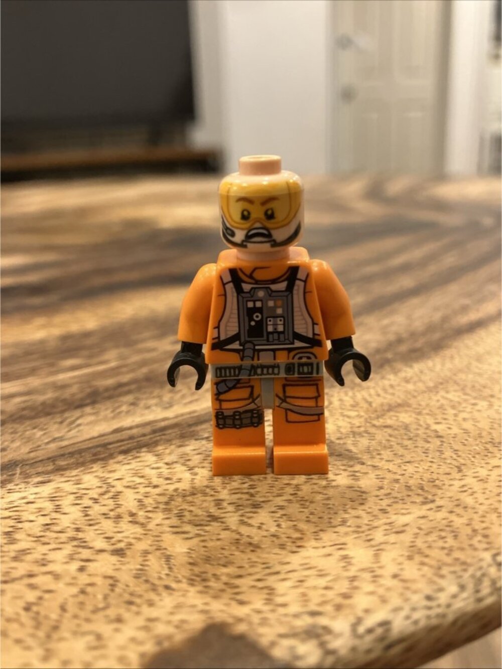 Lego Minifigure ( Authentic )